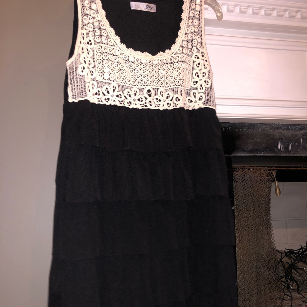 Boutique dress, fits like a small.
